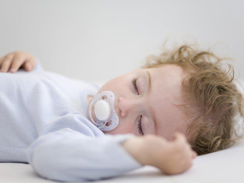 Sucking: the secret to a good night’s sleep - Babysense